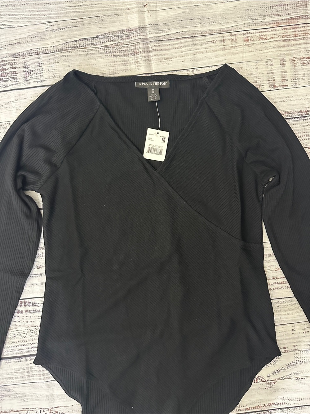 A Pea in the Pod Black Wrap-Front Long Sleeve Bodysuit Sz. M - Picture 4 of 7